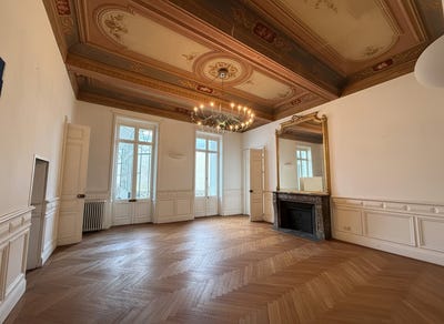 /international/fr/carcassonne-languedoc-roussillon-310109020659/