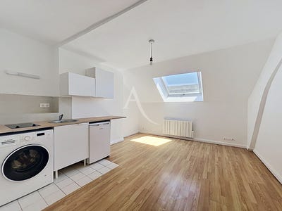 /international/fr/angers-pays-de-la-loire-310108481112/