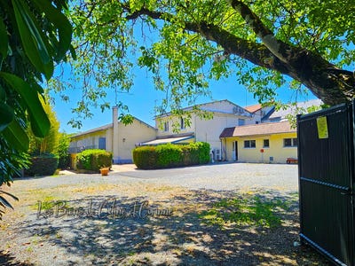 /international/fr/sorges-et-ligueux-en-perigord-aquitaine-310108997329/