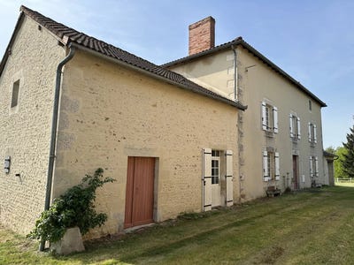 /international/fr/sommieres-du-clain-charente-310108677630/