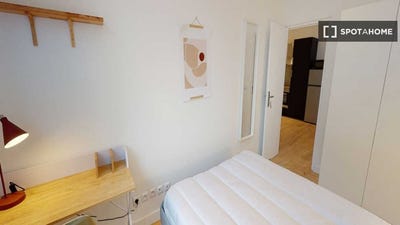 /international/fr/lille-calais-310108989397/