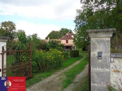 /international/fr/riberac-aquitaine-310104946235/