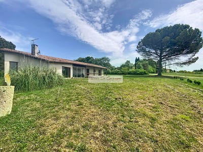 /international/fr/fleurance-midi-pyrenees-310107951409/
