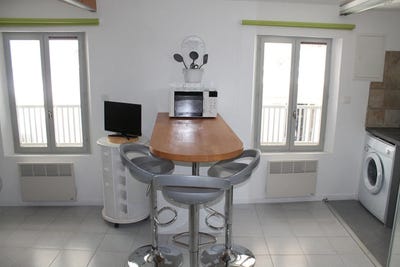 /international/fr/avignon-provence-alpes-cote-d-azur-310108486863/