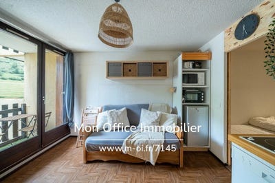 /international/fr/vars-provence-alpes-cote-d-azur-310109760745/