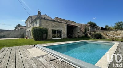 /international/fr/bercloux-charente-310102862113/