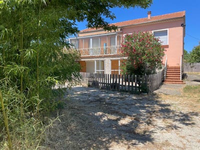 /international/fr/saint-julien-les-rosiers-languedoc-roussillon-310101418374/?lang=zh-tw