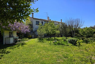 /international/fr/montesquieu-des-alberes-languedoc-roussillon-310106109785/