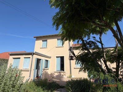 /international/fr/montlucon-auvergne-310108671156/