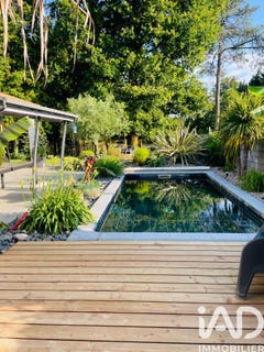 /international/fr/sadirac-aquitaine-310106389064/
