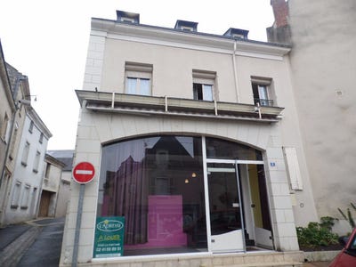/international/fr/doue-la-fontaine-pays-de-la-loire-310108401331/