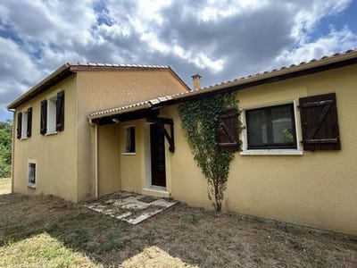 /international/fr/vanxains-aquitaine-310098770912/