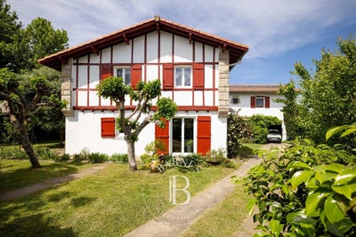 /international/fr/hendaye-aquitaine-310108088318/