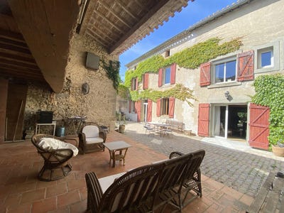 /international/fr/preixan-languedoc-roussillon-310100113978/