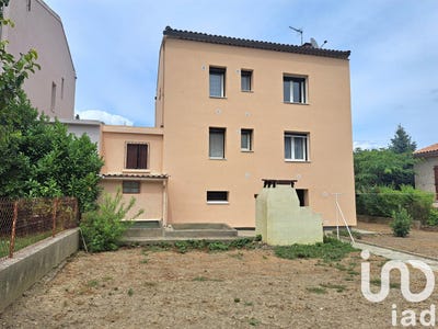 /international/fr/quillan-languedoc-roussillon-310101275463/?lang=fr
