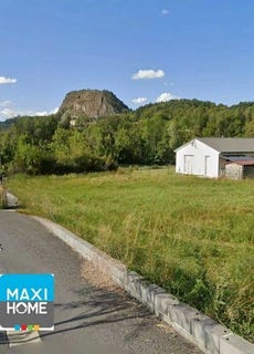 /international/fr/saint-julien-chapteuil-auvergne-310104803805/