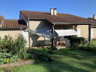 /international/fr/encausse-les-thermes-midi-pyrenees-310106464777/