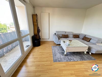 /international/fr/villefranche-sur-saone-rhone-310100760155/