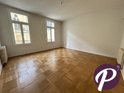 /international/fr/bergerac-aquitaine-310107294635/