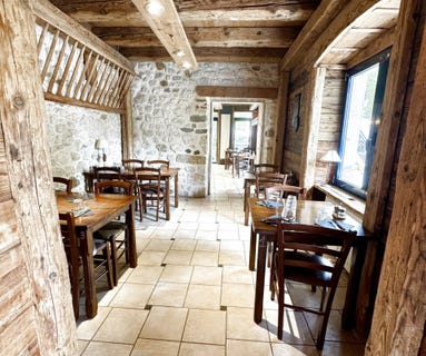 /international/fr/cruseilles-rhone-310100224999/