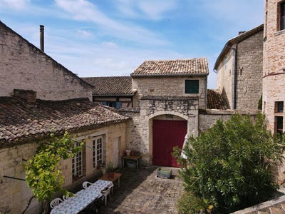 /international/fr/castelnau-montratier-midi-pyrenees-120092806125/?lang=zh-tw