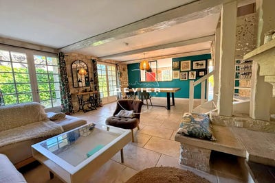 /international/fr/castries-languedoc-roussillon-310107708533/