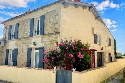 /international/fr/archingeay-charente-310101377386/?lang=en