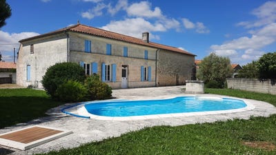/international/fr/nieul-le-virouil-charente-310108760624/