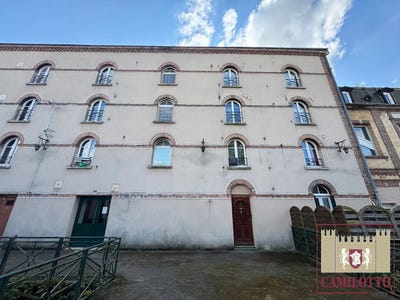/international/fr/nogent-le-roi-centre-val-de-loire-310098873352/