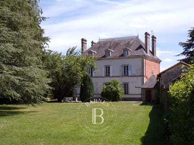 /international/fr/la-chataigneraie-pays-de-la-loire-310100605835/