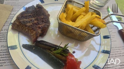 /international/fr/grasse-provence-alpes-cote-d-azur-310109169939/
