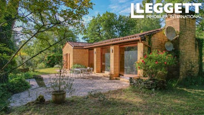 /international/fr/carsac-aillac-aquitaine-310097539994/