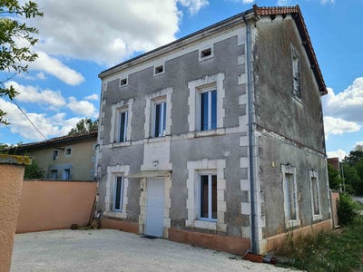 /international/fr/neuvic-aquitaine-310110165009/