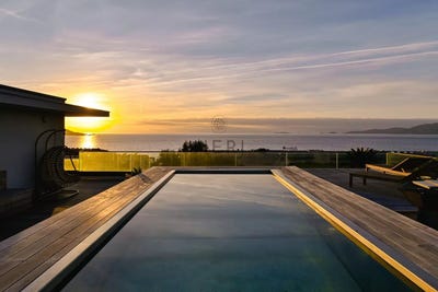 /international/fr/albitreccia-corsica-310108278431/