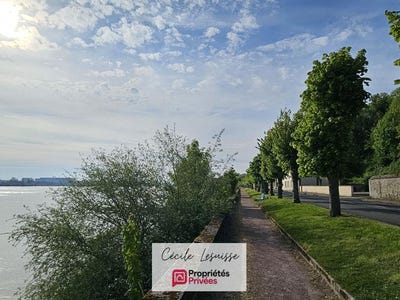 /international/fr/quillebeuf-sur-seine-upper-normandy-310109098212/