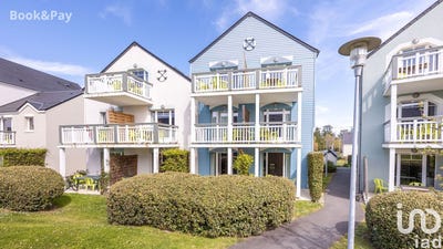 /international/fr/courseulles-sur-mer-upper-normandy-310098417810/
