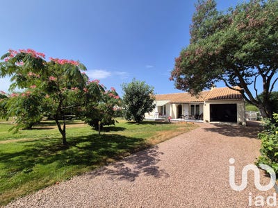 /international/fr/talmont-saint-hilaire-pays-de-la-loire-310100788821/?lang=zh-cn