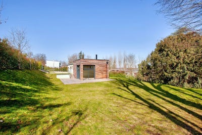 /international/fr/louveciennes-ile-de-france-310099592497/