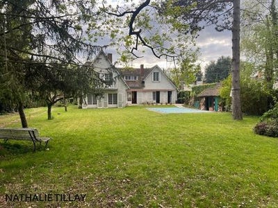 /international/fr/orleans-centre-val-de-loire-310098905712/