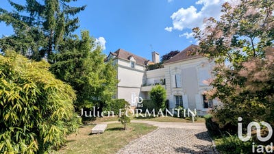 /international/fr/lagny-sur-marne-ile-de-france-310100295053/