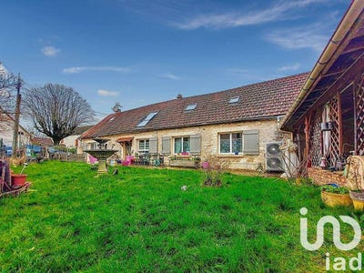 /international/fr/courson-les-carrieres-burgundy-310100290160/
