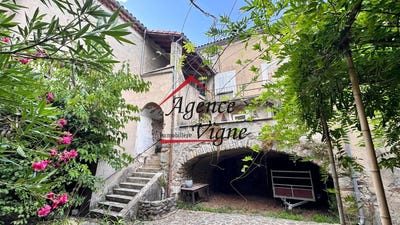 /international/fr/gagnieres-languedoc-roussillon-310100735133/