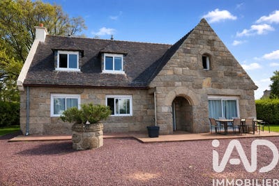 /international/fr/lanvollon-brittany-310107246057/