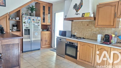 /international/fr/bessenay-rhone-310107215876/