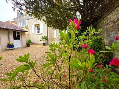 /international/fr/la-fleche-pays-de-la-loire-310107678920/