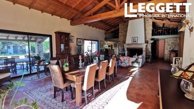 /international/fr/soullans-pays-de-la-loire-120089612680/