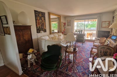 /international/fr/sainte-foy-les-lyon-rhone-310107943181/