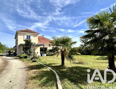 /international/fr/chatellerault-charente-310108047650/