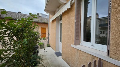 /international/fr/valgelon-la-rochette-rhone-310108330831/