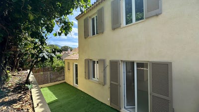 /international/fr/carros-provence-alpes-cote-d-azur-310108623967/